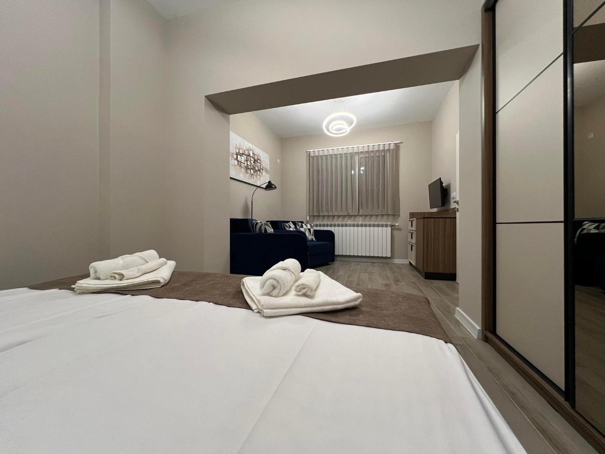 Хотел Vip Apart House 플레벤 외부 사진