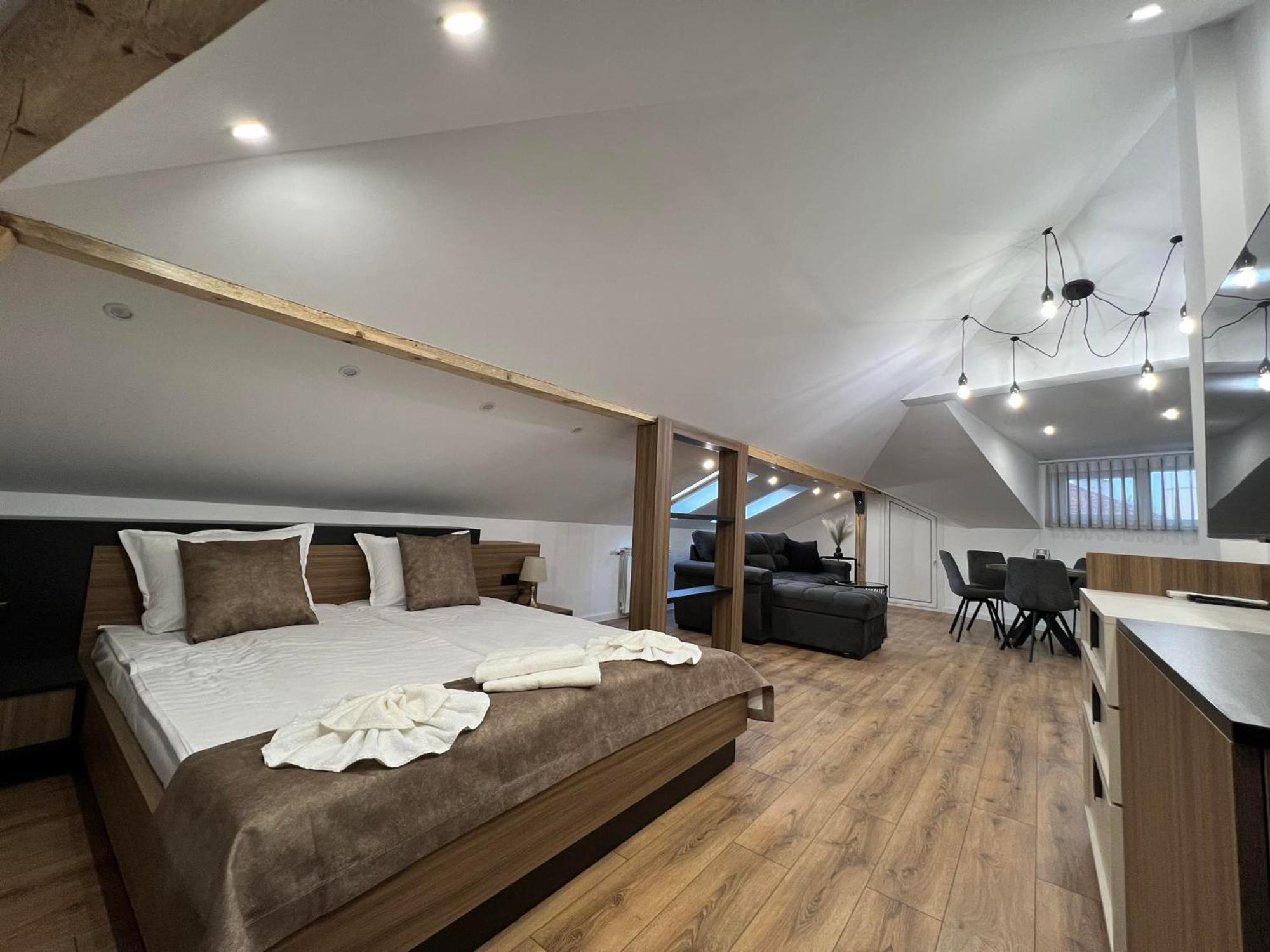 Хотел Vip Apart House 플레벤 외부 사진